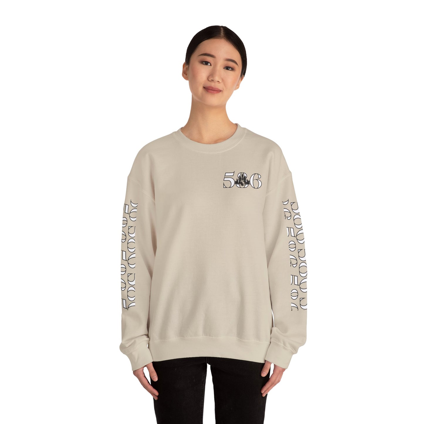 586 Skyline w Mi.Art Sweatshirt - Unisex Crewneck